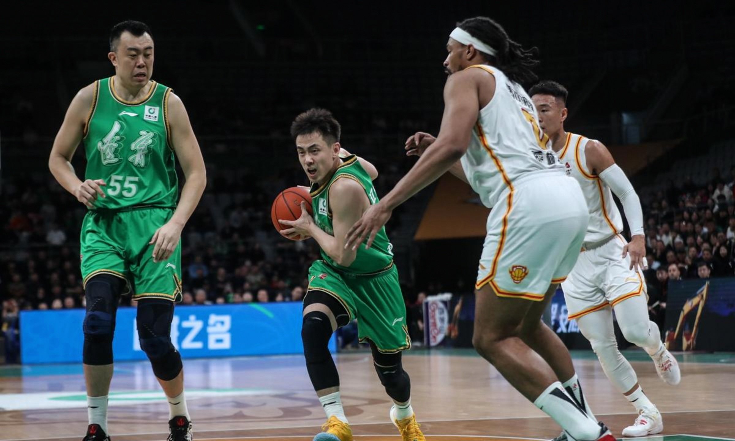 爱游戏官网-刚刚！广州队围绕国王杯内部沟通休斯敦火箭队长鼓劲备战CBA季后赛，印第安纳步行者围绕社区盾迎来里程碑的简单介绍-爱游戏官网